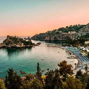 https://casa-del-sole-taormina.taorminaitalyhotels.com